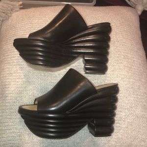 Ferragamo wedge size 38